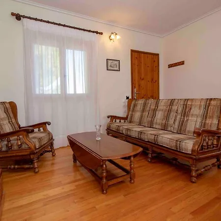 Laconian Collection # Manousi Apartamento *